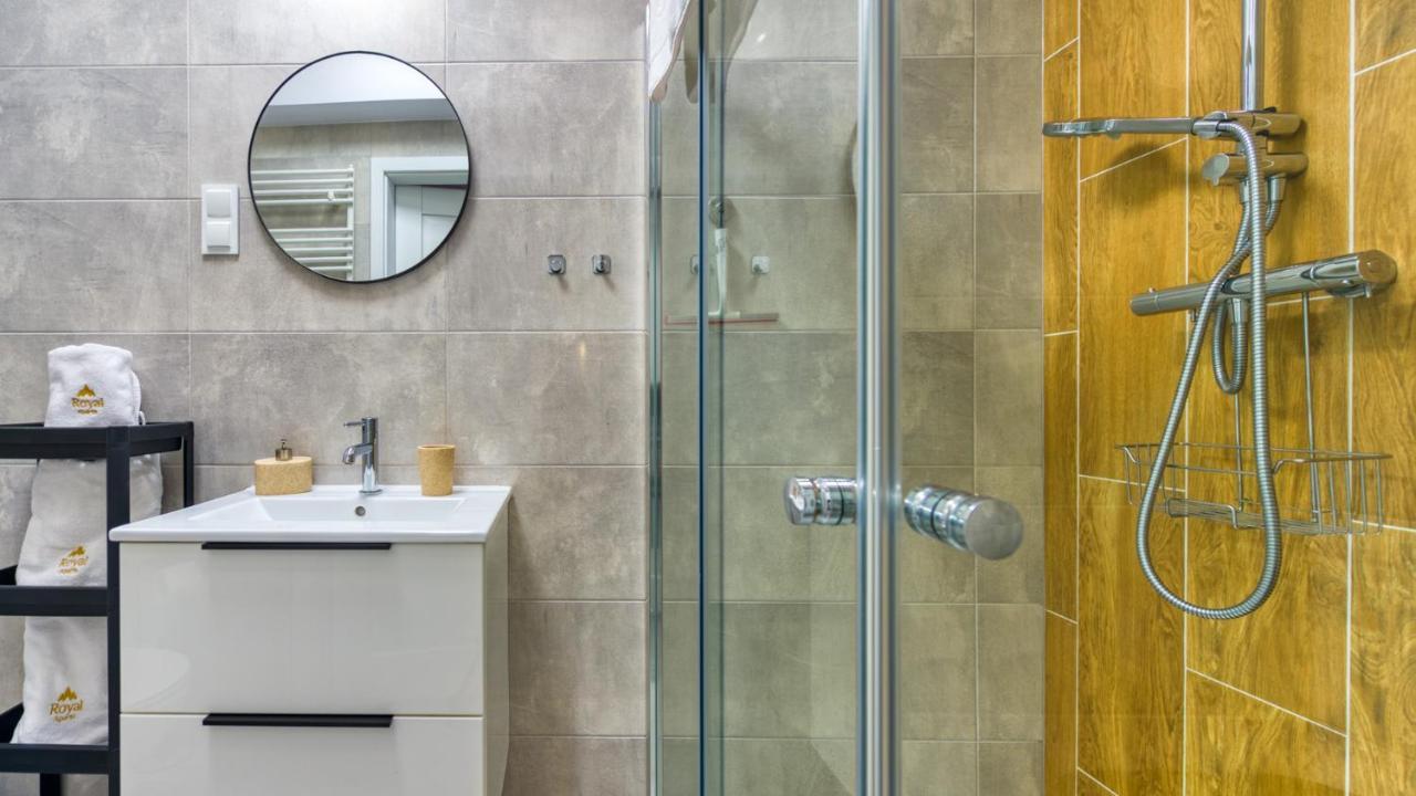 Apartamenty Karpatia Resort By Royal Aparts คาร์ปัตซ์ ภายนอก รูปภาพ