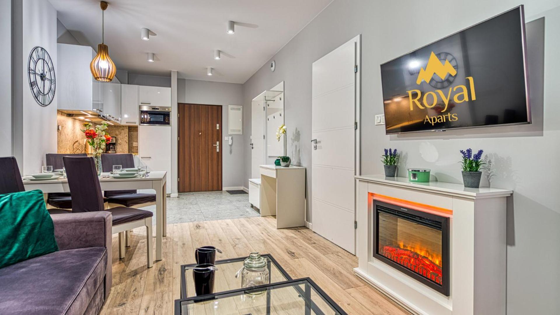 Apartamenty Karpatia Resort By Royal Aparts คาร์ปัตซ์ ภายนอก รูปภาพ