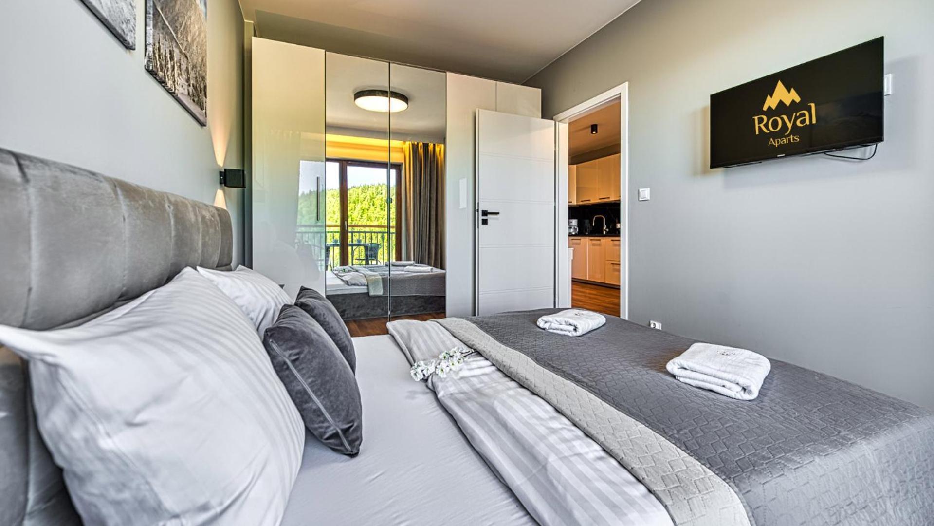 Apartamenty Karpatia Resort By Royal Aparts คาร์ปัตซ์ ภายนอก รูปภาพ